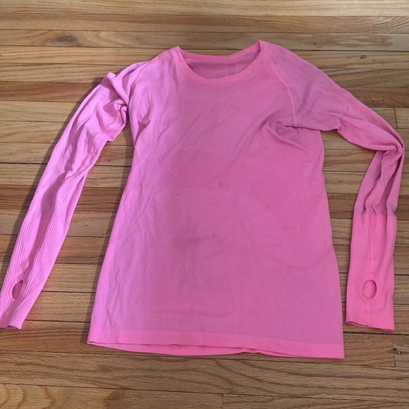 lululemon long sleeve top - Picture 2 of 4